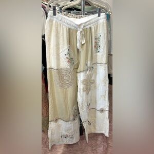POL patchwork embroidered pants neutral size Medium